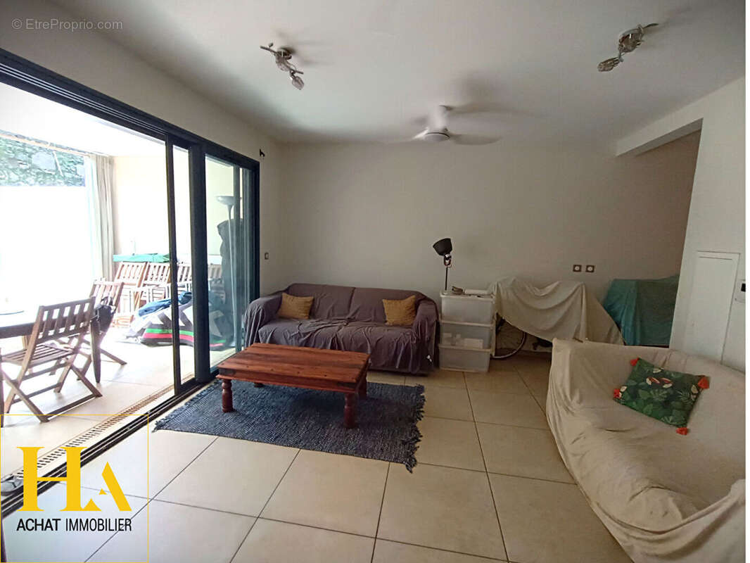 Appartement à SAINT-DENIS