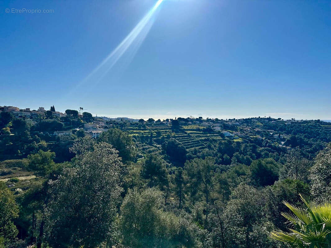 Appartement à LA GAUDE