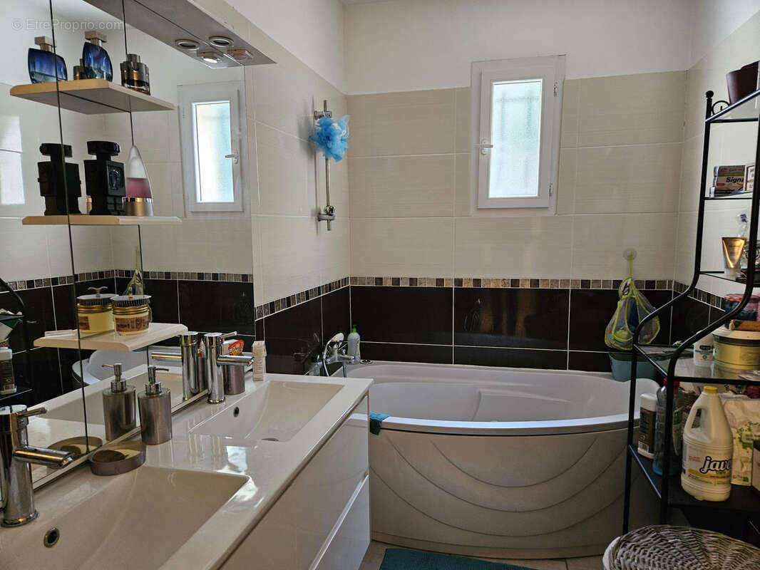 Appartement à PIOLENC