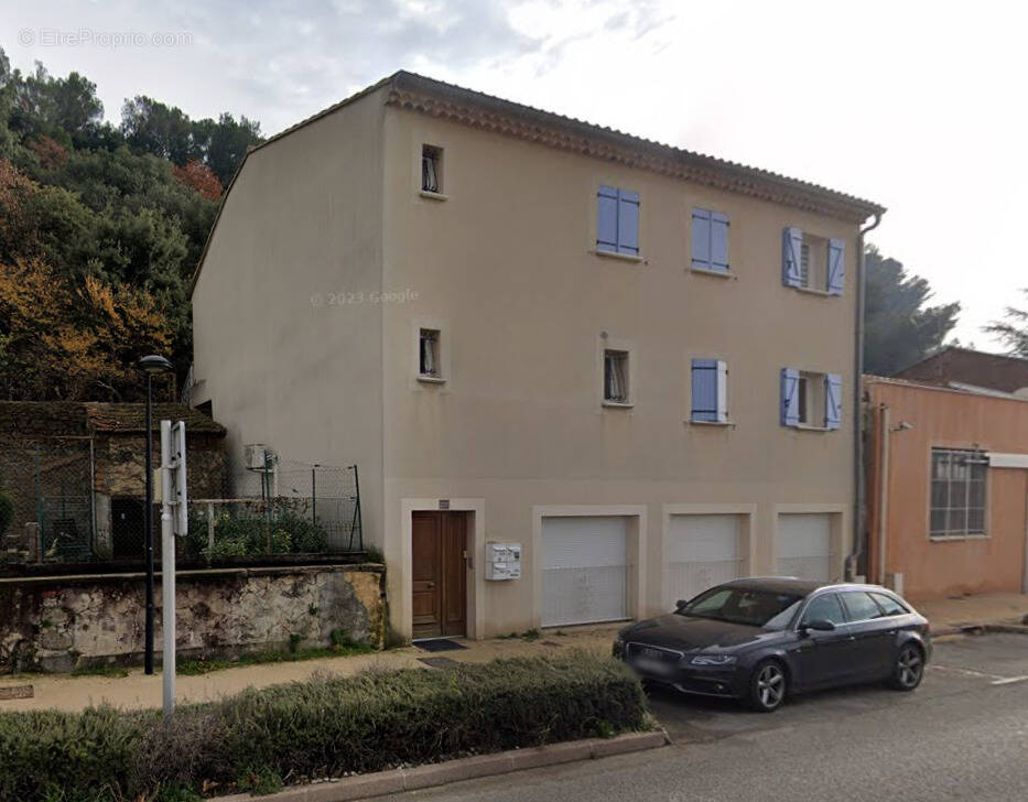 Appartement à PIOLENC