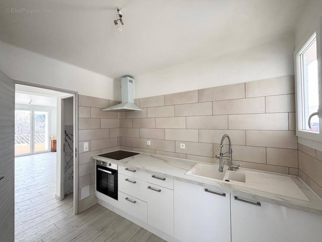 Appartement à SANARY-SUR-MER