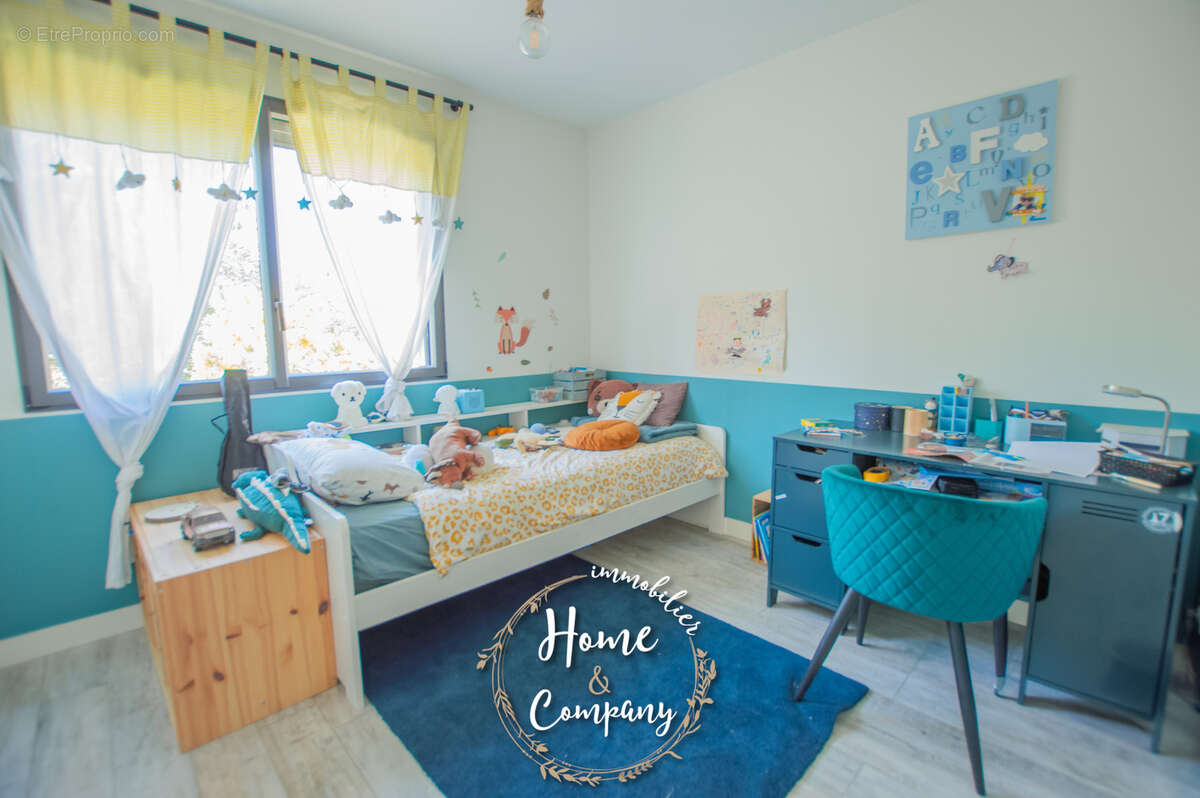 Maison à LES MATHES