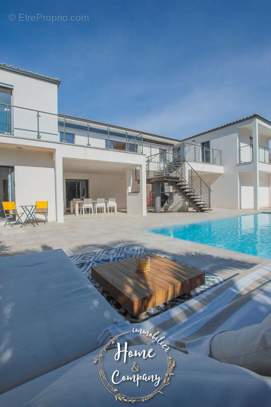 Maison à LES MATHES