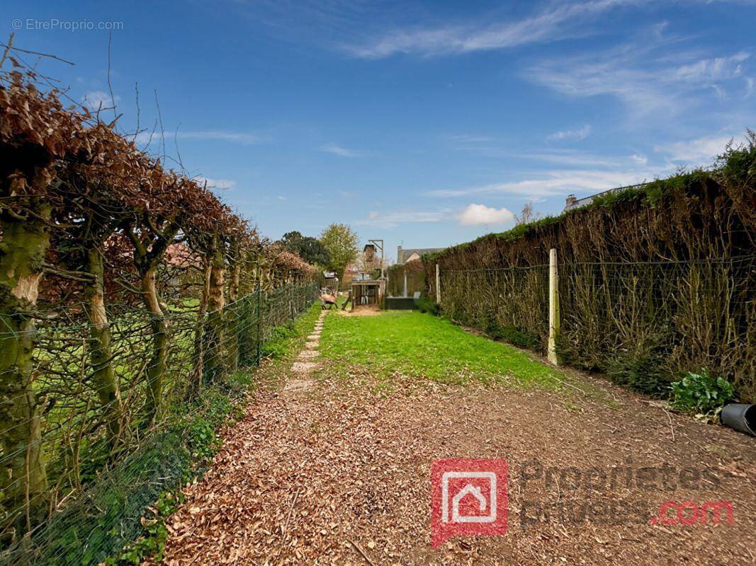 Maison à ERQUINGHEM-LYS