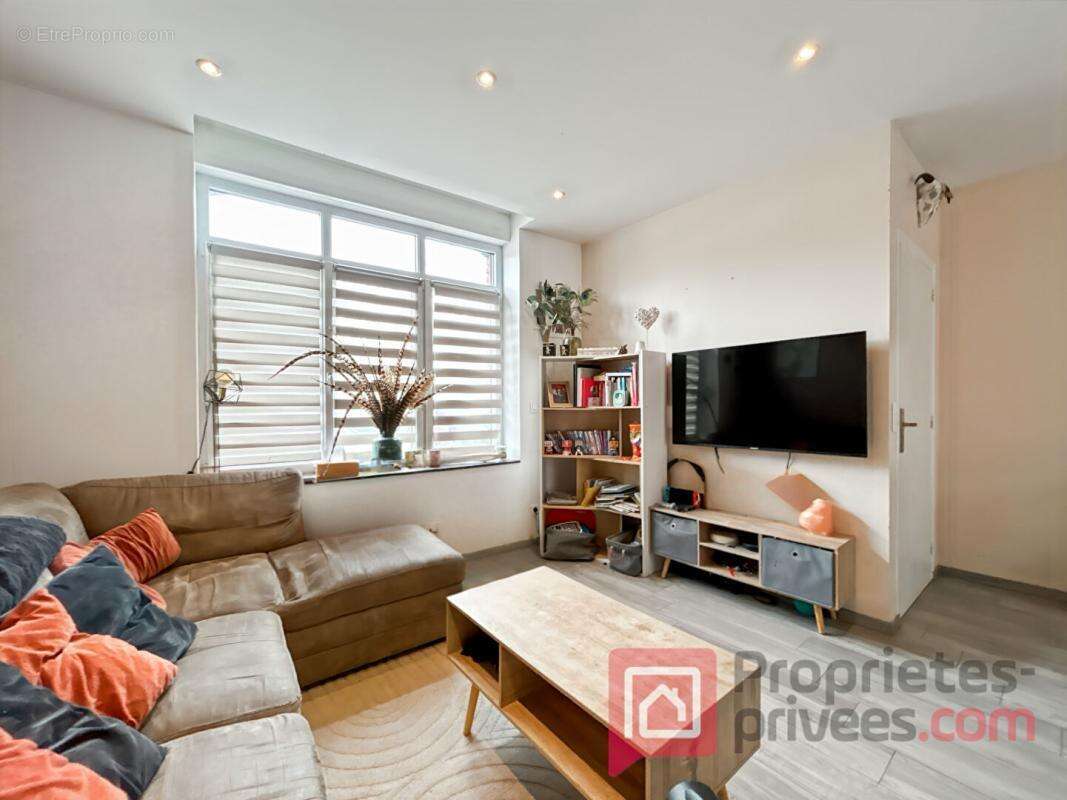 Maison à ERQUINGHEM-LYS