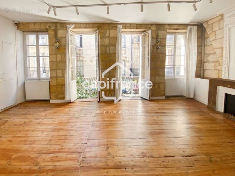 Appartement à BORDEAUX
