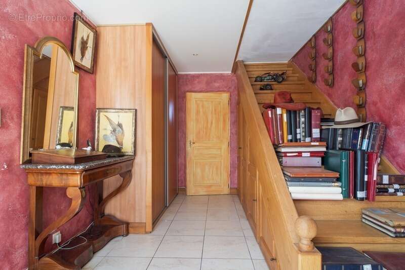 Maison à CHARNAY-LES-MACON