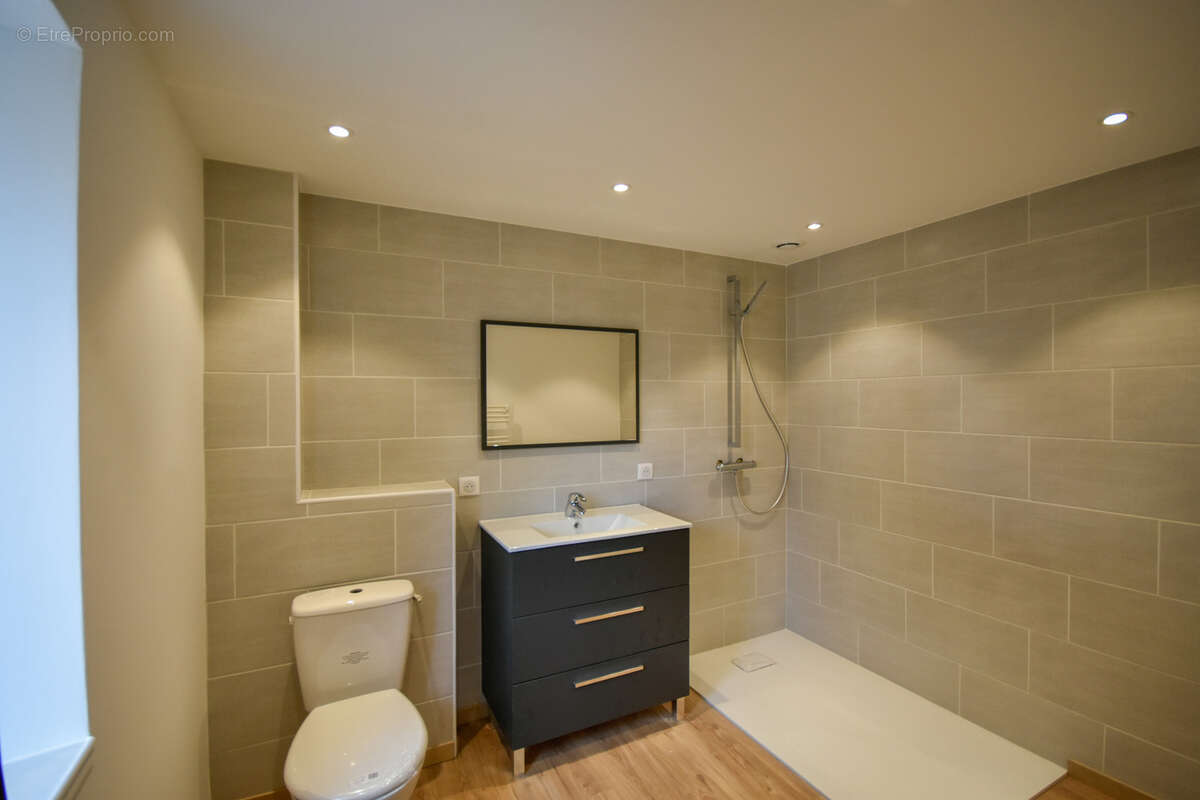 Maison à PAULHAGUET