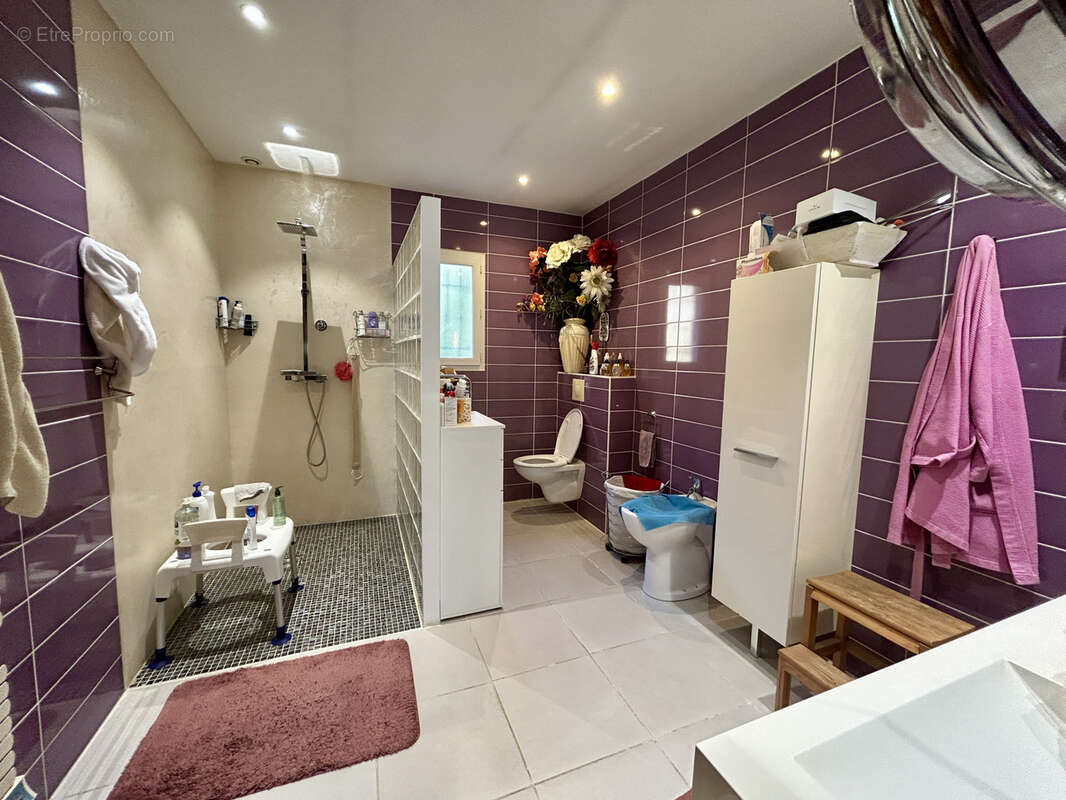 Maison à ENSUES-LA-REDONNE