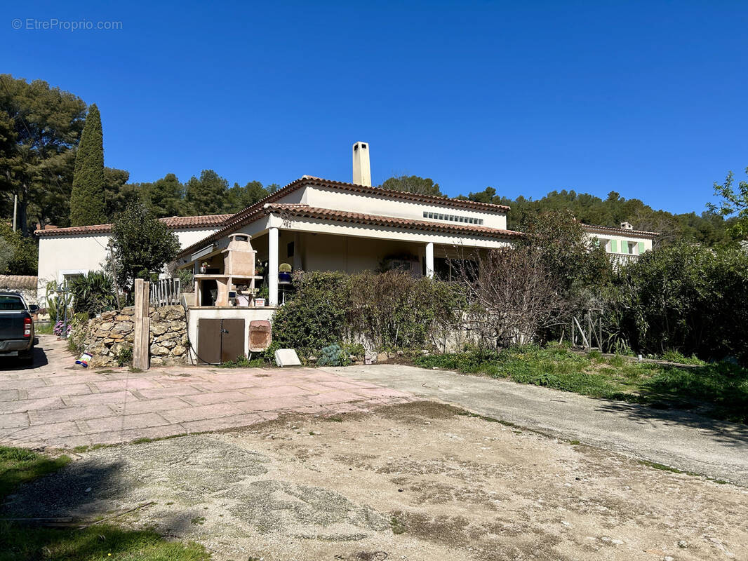 Maison à ENSUES-LA-REDONNE