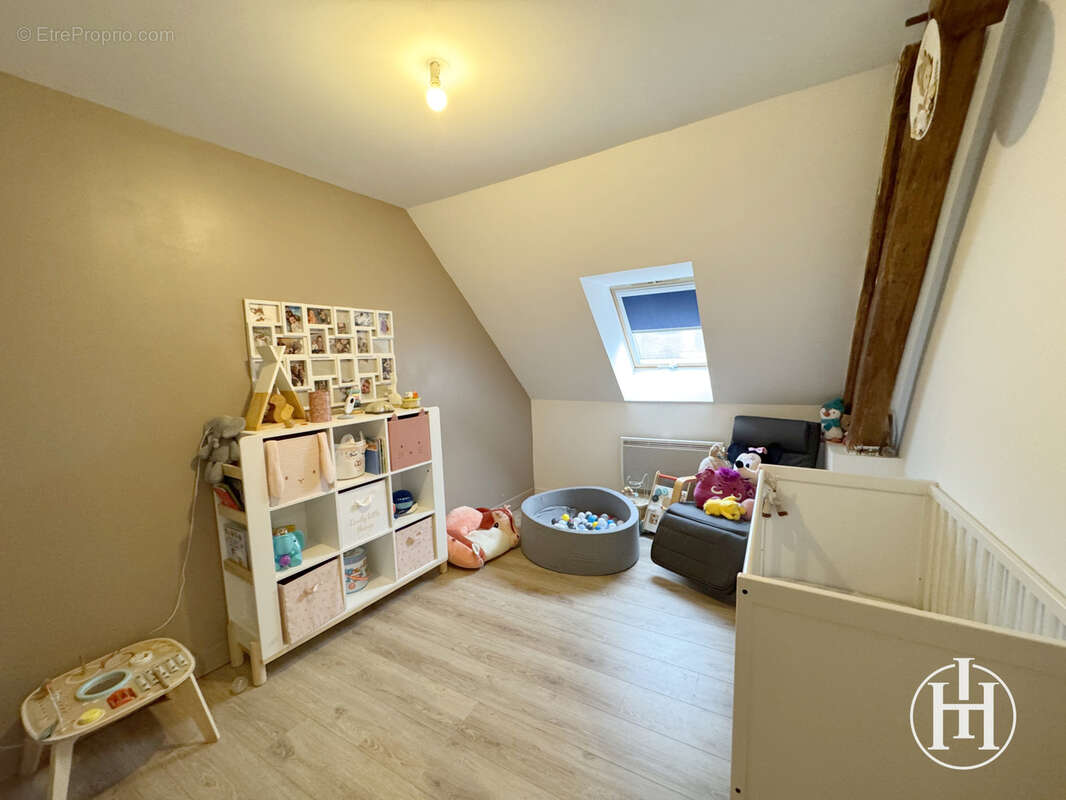 Maison à SAINT-AMAND-MONTROND