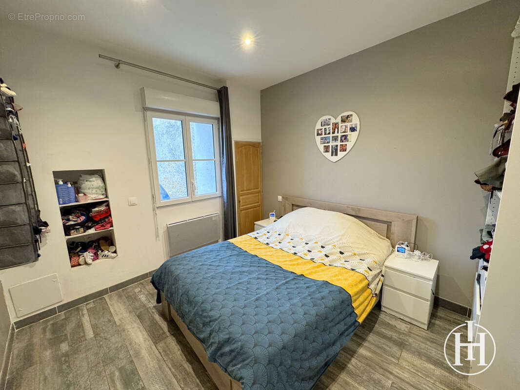 Maison à SAINT-AMAND-MONTROND