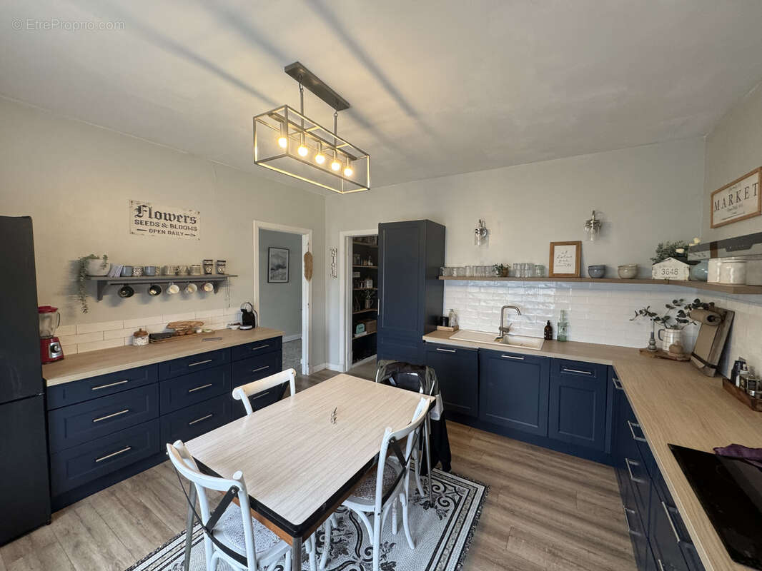 Maison à PAYRIN-AUGMONTEL