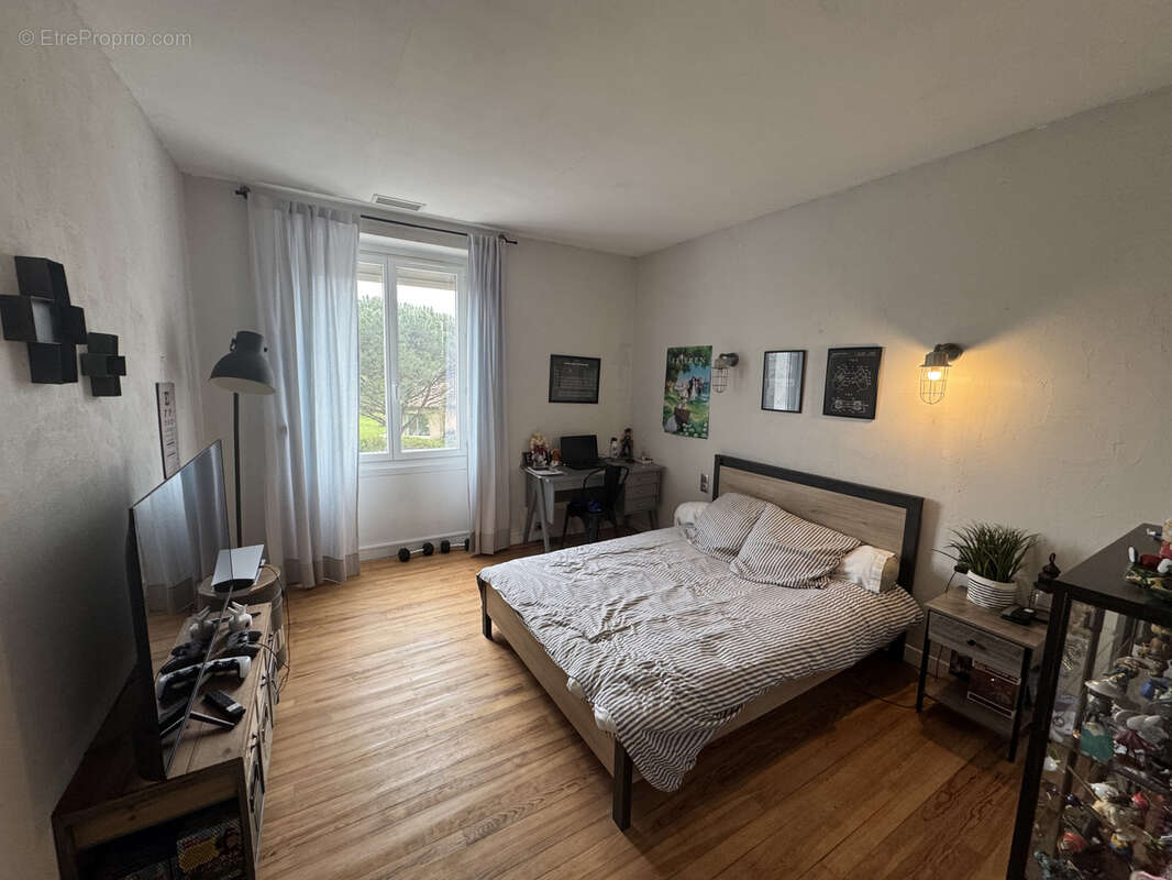 Maison à PAYRIN-AUGMONTEL