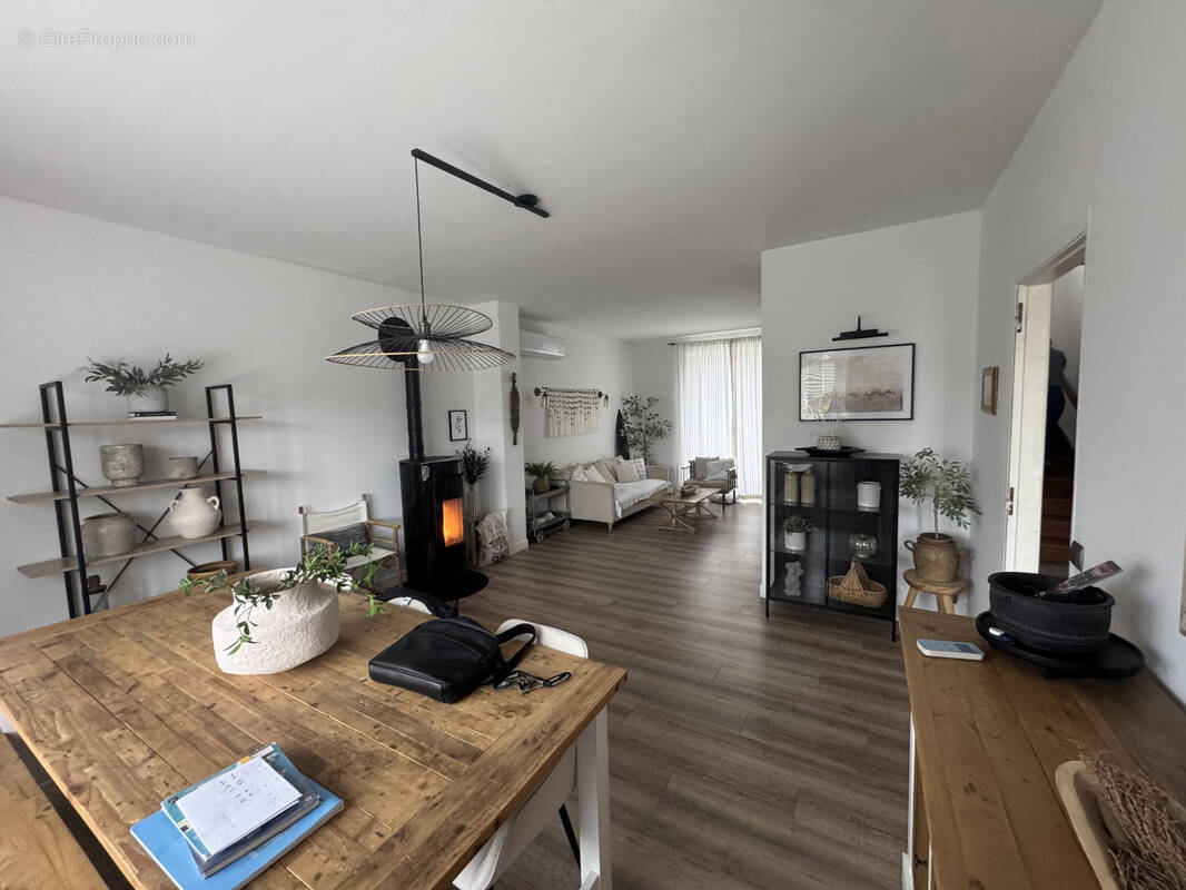 Maison à PAYRIN-AUGMONTEL