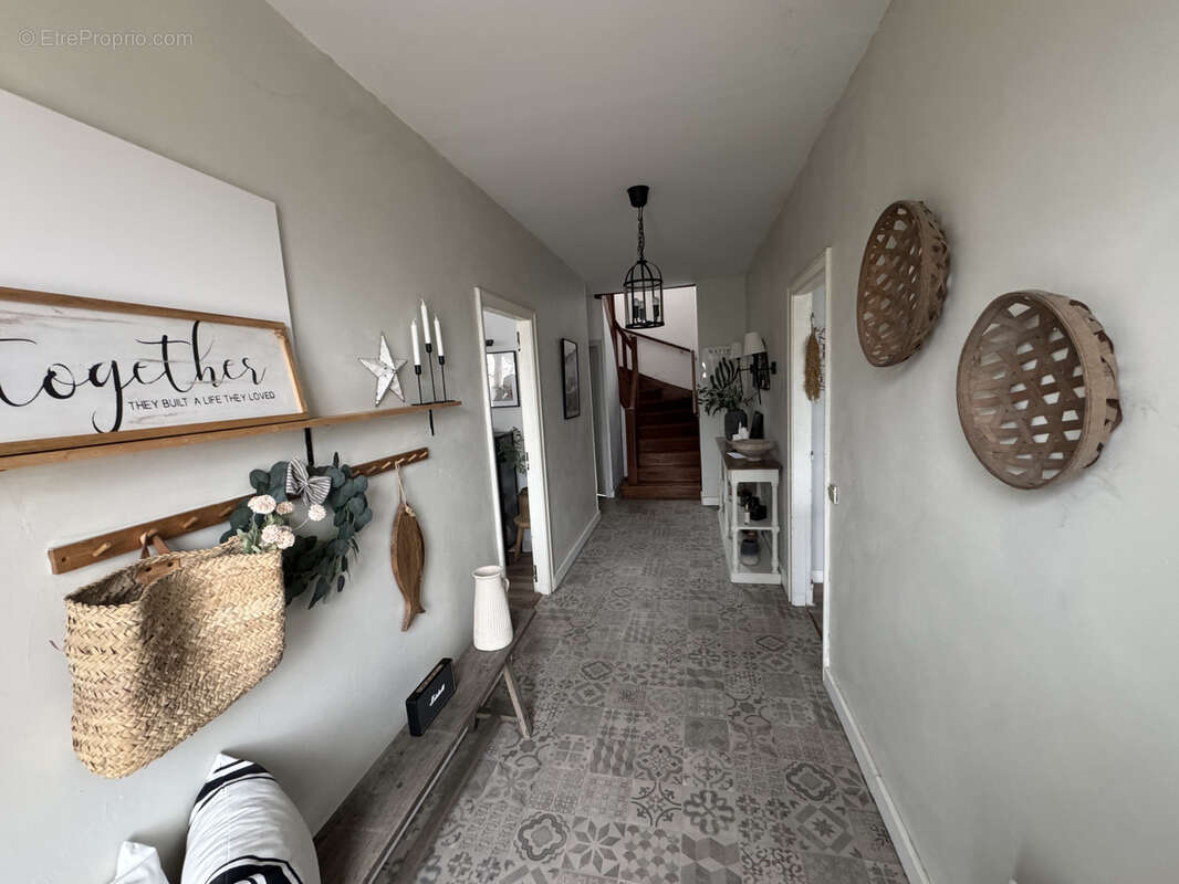 Maison à PAYRIN-AUGMONTEL