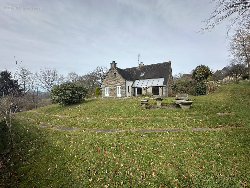 Maison à SAINT-BARTHELEMY