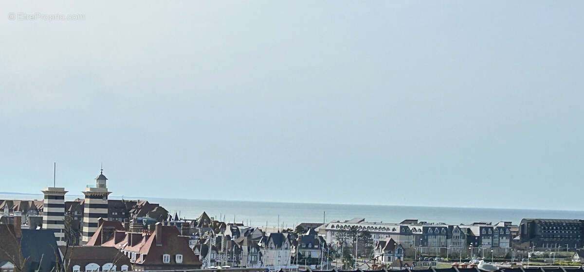 Appartement à TROUVILLE-SUR-MER