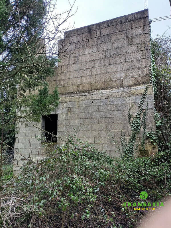 Maison à CURZAY-SUR-VONNE