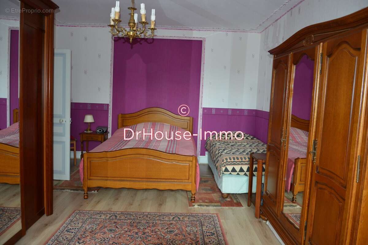 Maison à SAINT-JUNIEN