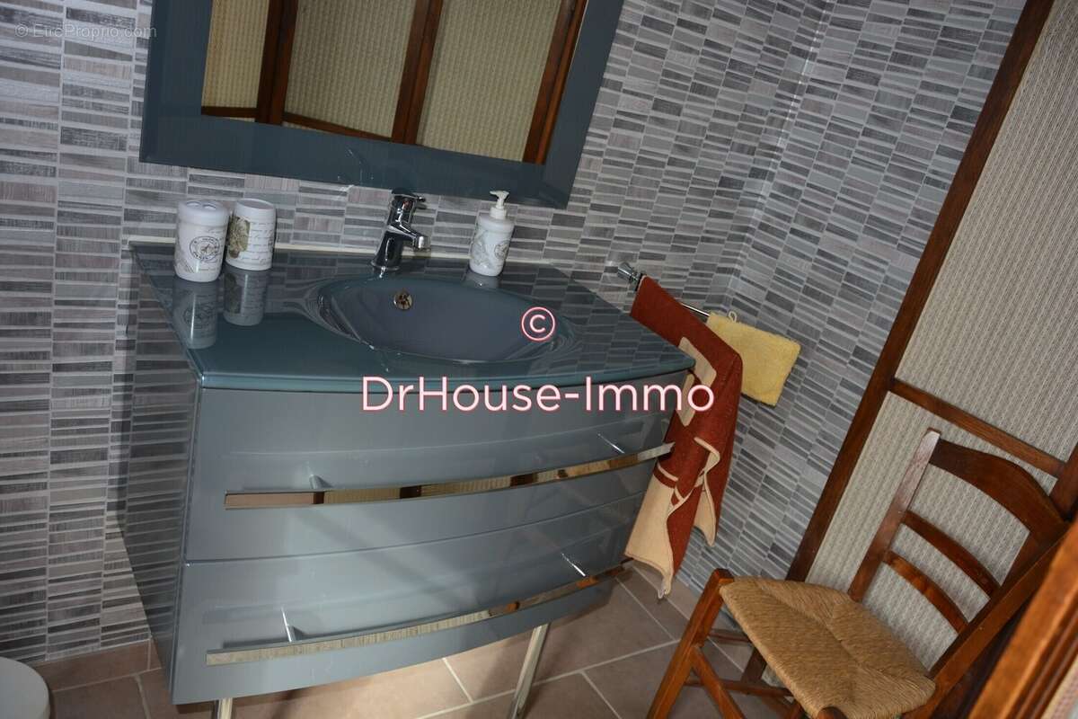 Maison à SAINT-JUNIEN