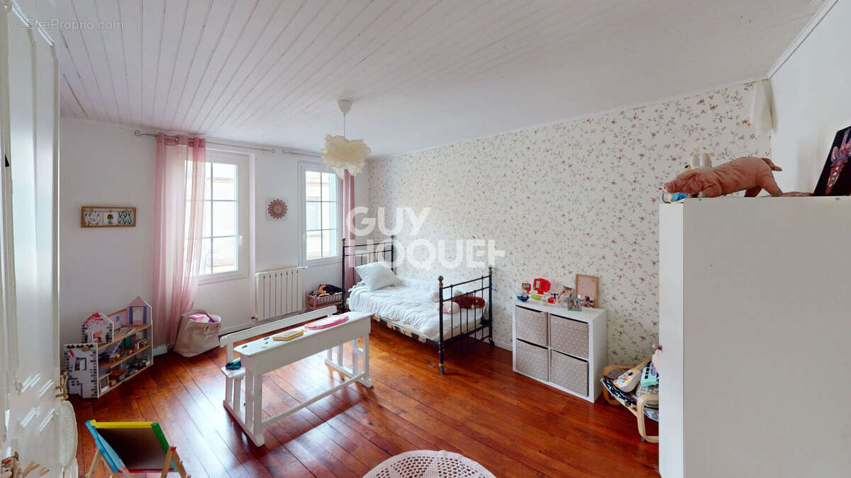 Maison à VERDUN-SUR-GARONNE
