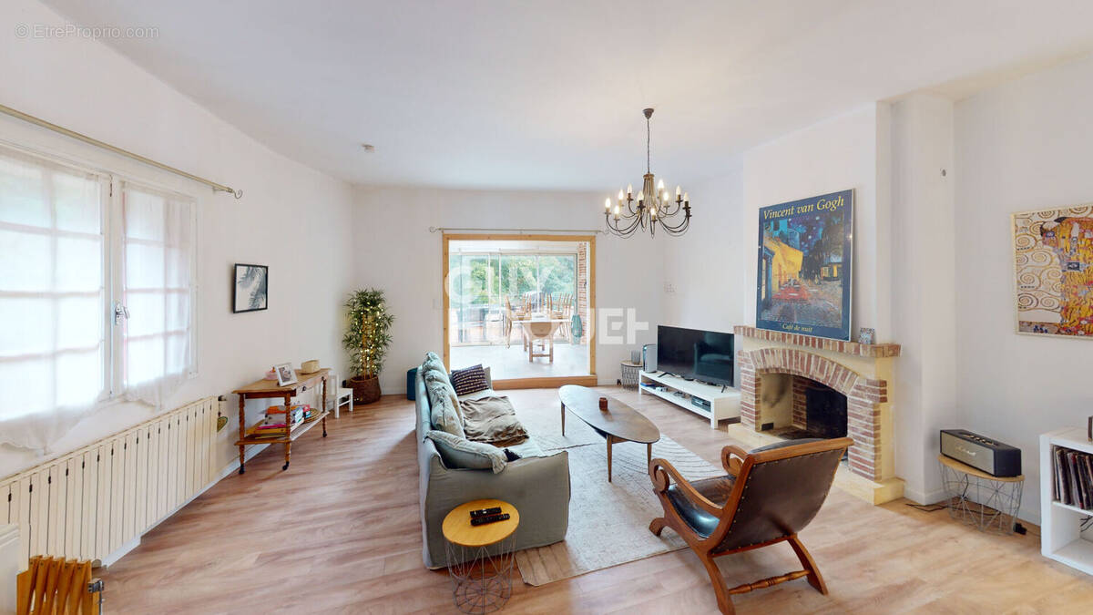 Maison à VERDUN-SUR-GARONNE