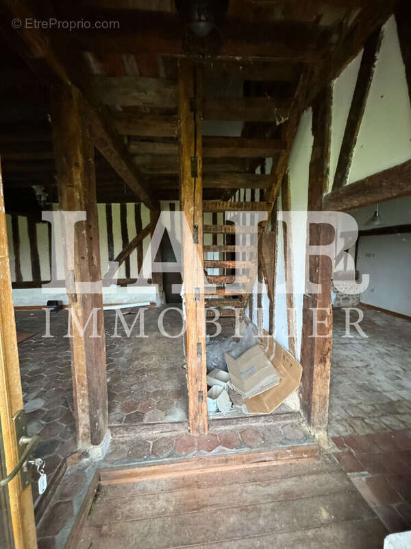 Maison à MOULINS-LA-MARCHE