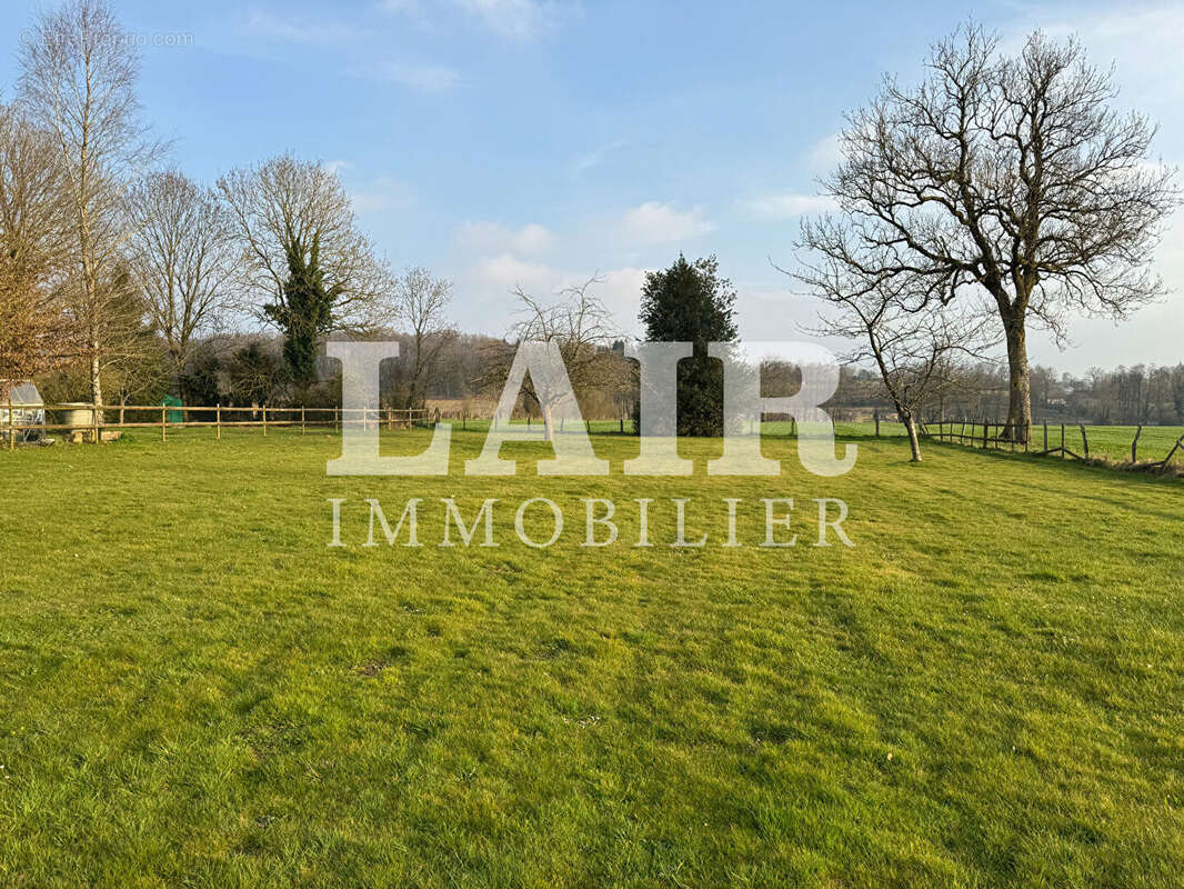 Maison à MOULINS-LA-MARCHE