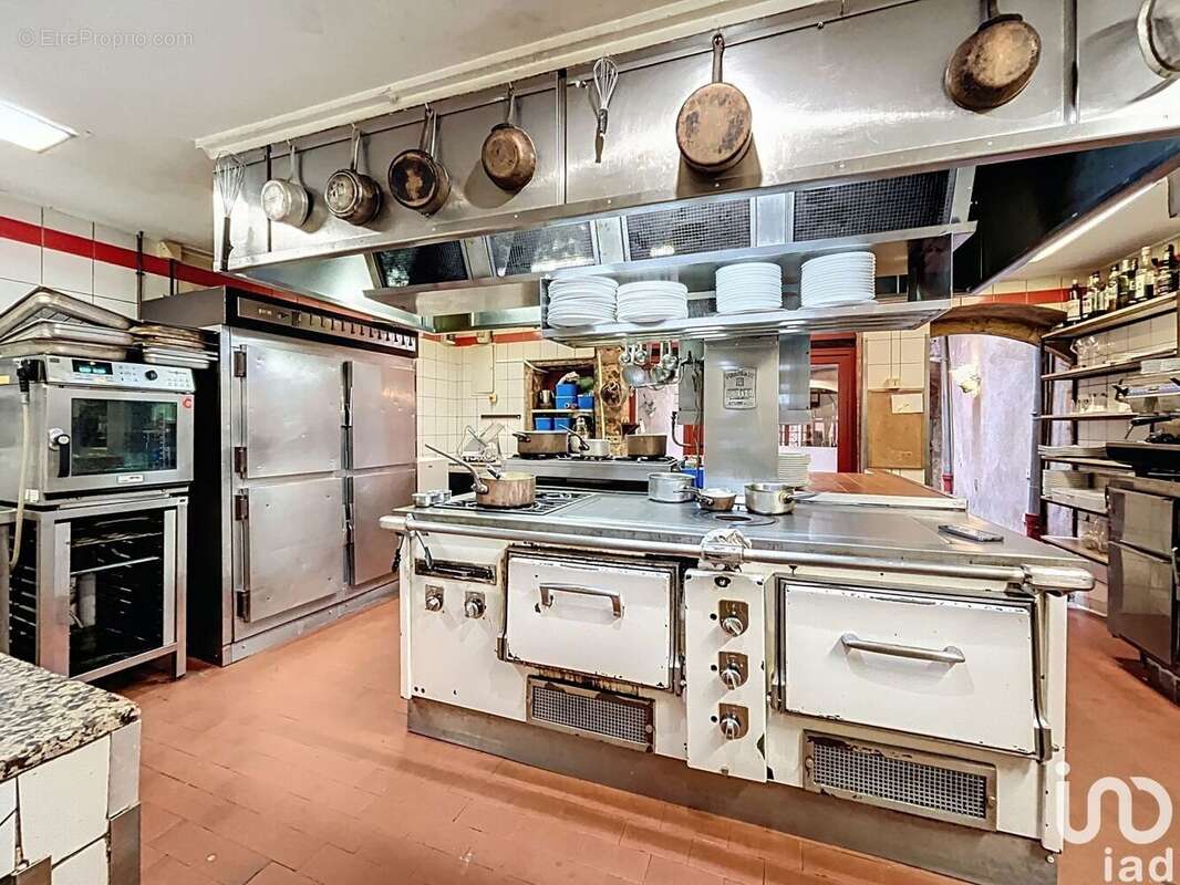 Photo 2 - Commerce à LYON-5E