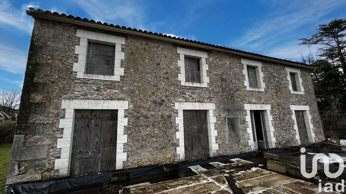 Photo 3 - Maison à MONTBRON