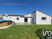 Photo 1 - Maison à NESMY