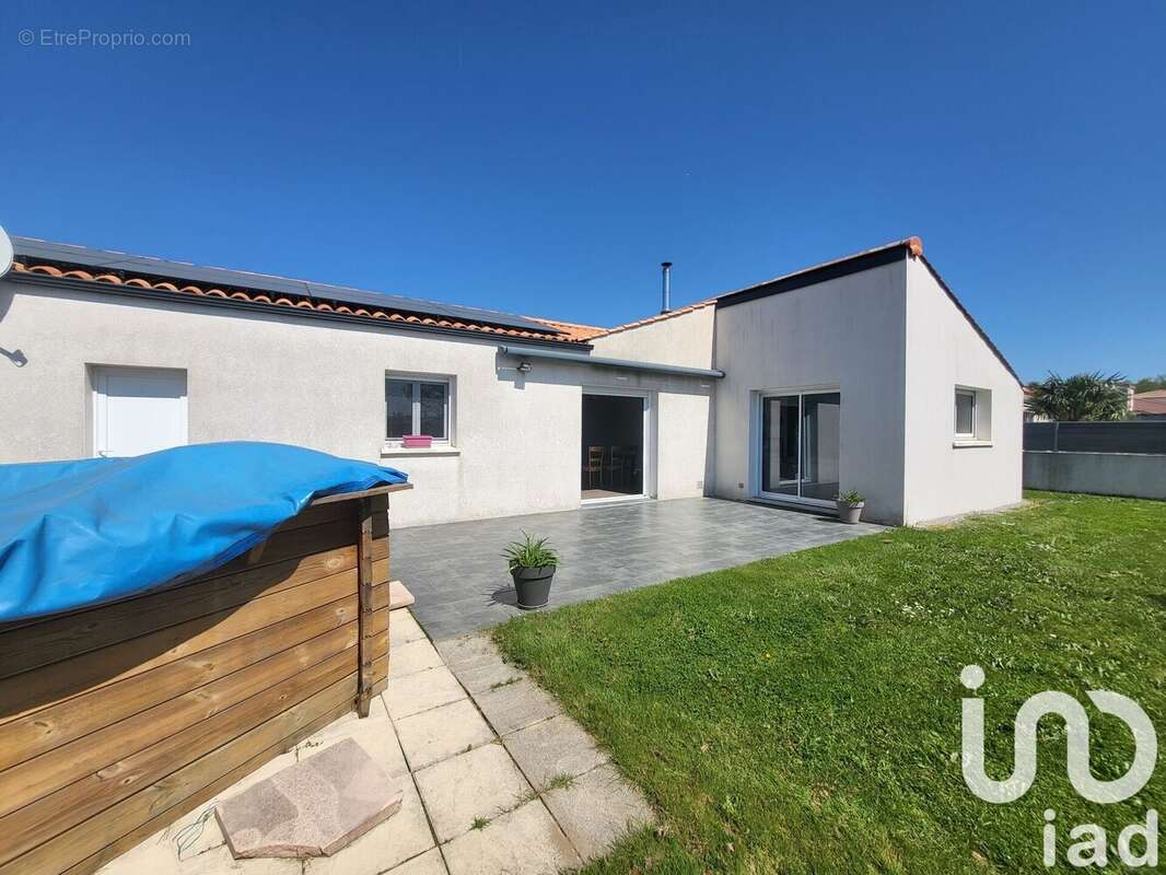 Photo 3 - Maison à NESMY