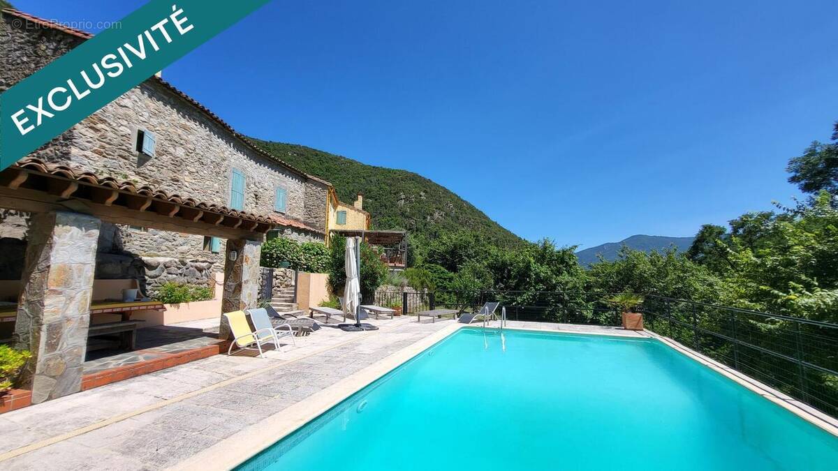 Photo 1 - Maison à ARLES-SUR-TECH