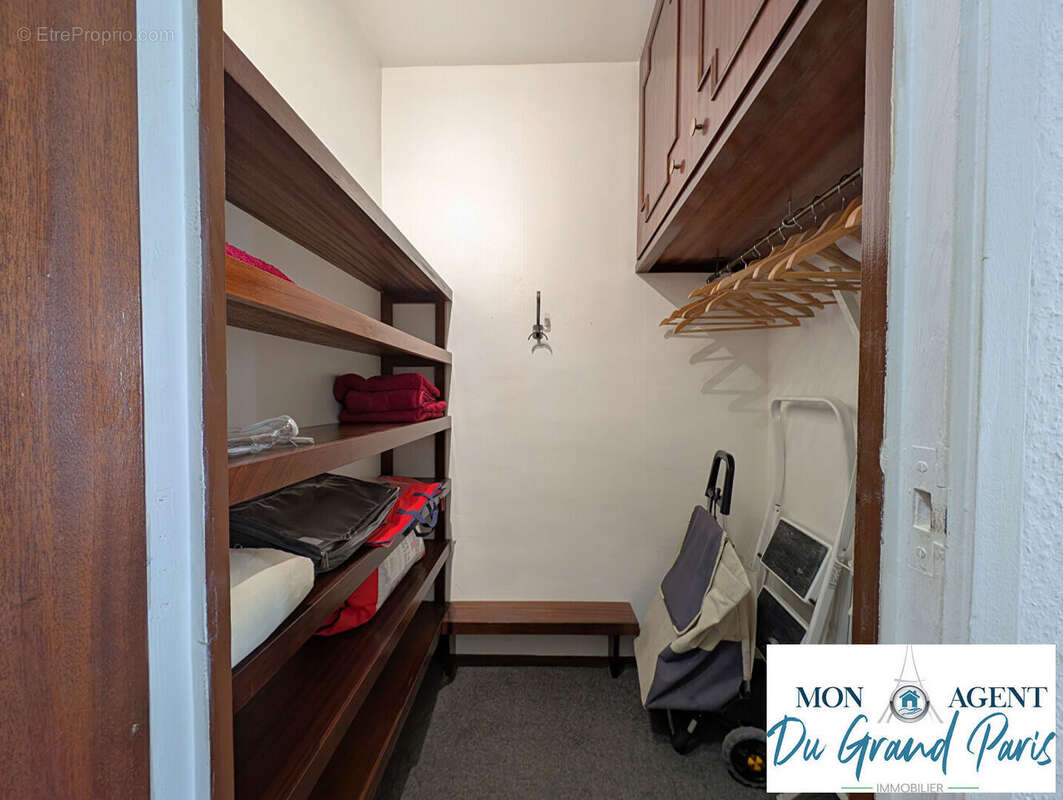 Appartement à JOUY-EN-JOSAS