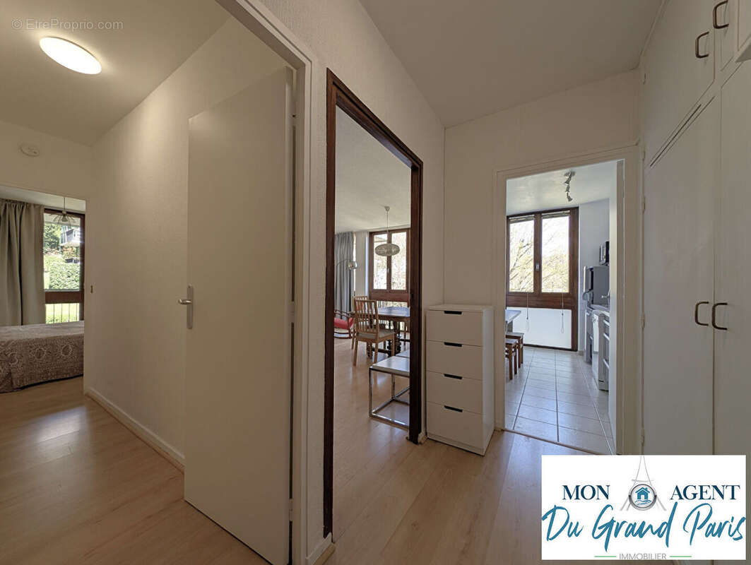 Appartement à JOUY-EN-JOSAS