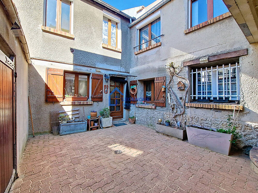 Maison à CORMEILLES-EN-PARISIS