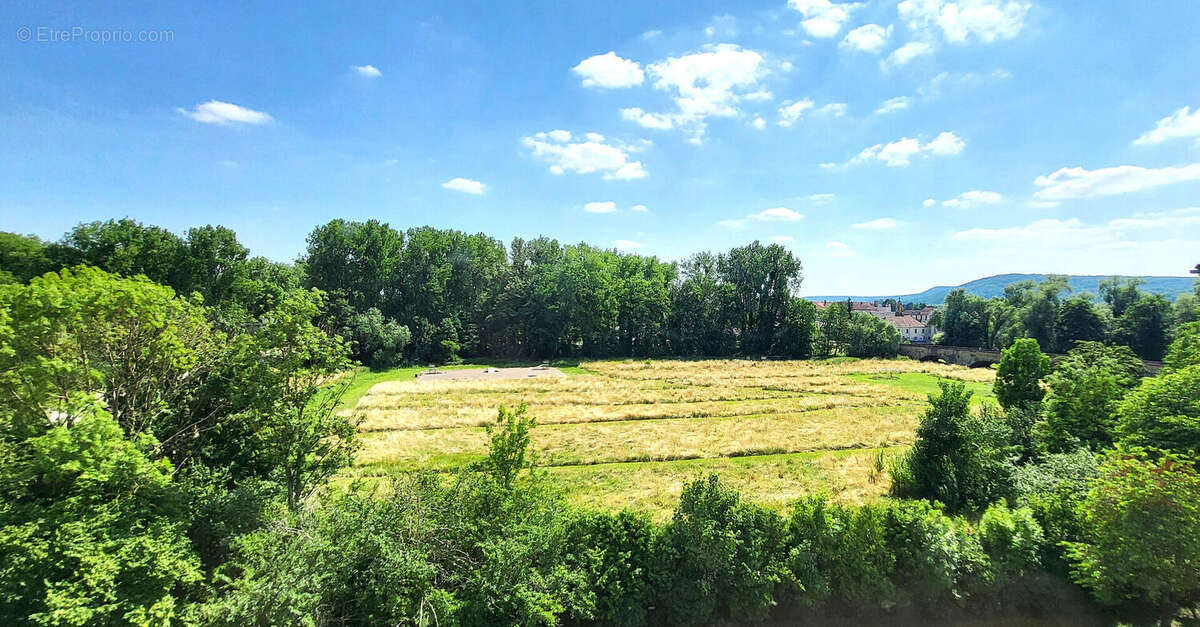 Appartement à MOULINS-LES-METZ