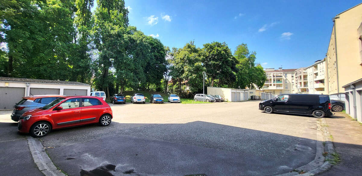 Appartement à MOULINS-LES-METZ