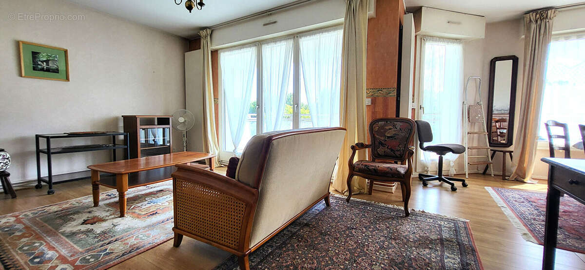 Appartement à MOULINS-LES-METZ