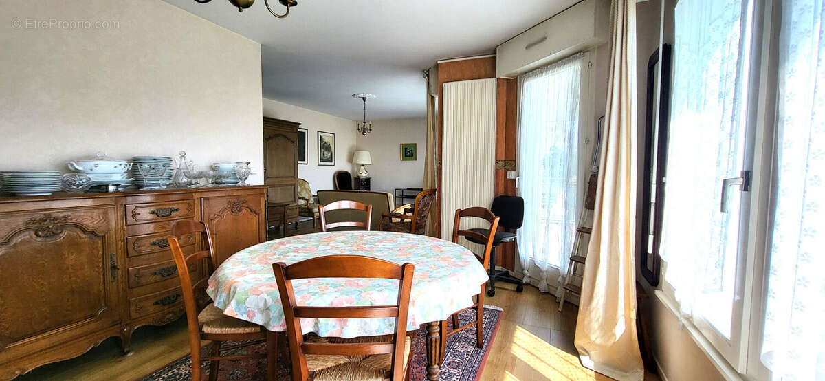 Appartement à MOULINS-LES-METZ