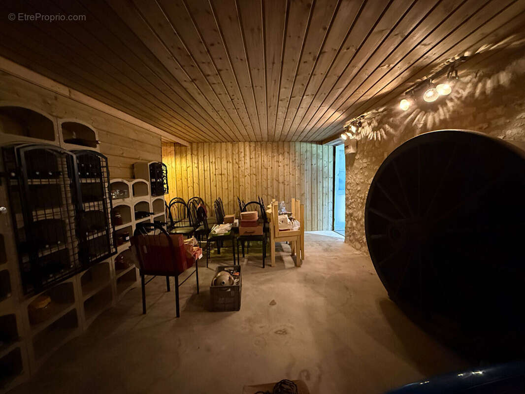 Maison à LA TOUR-SAINT-GELIN