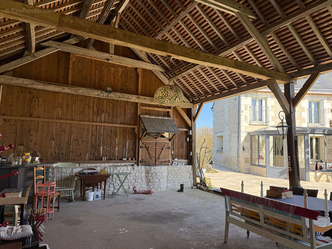 Maison à LA TOUR-SAINT-GELIN