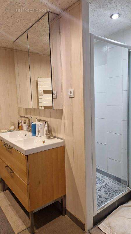 Appartement à LOUPIAN