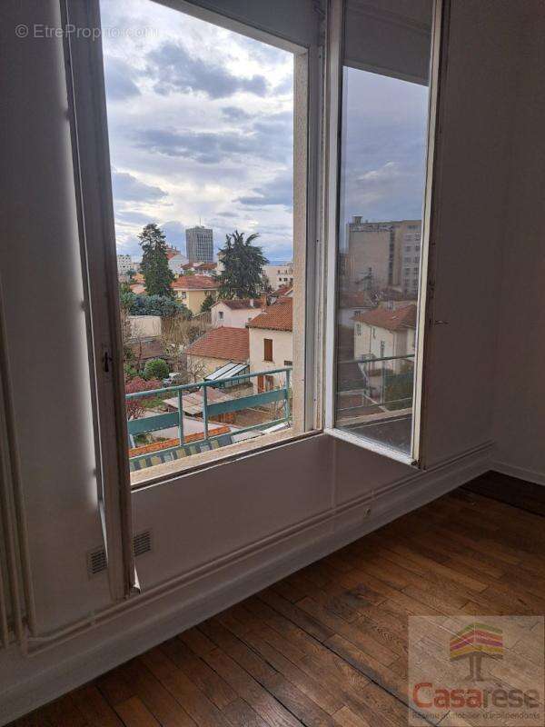 Appartement à LYON-3E