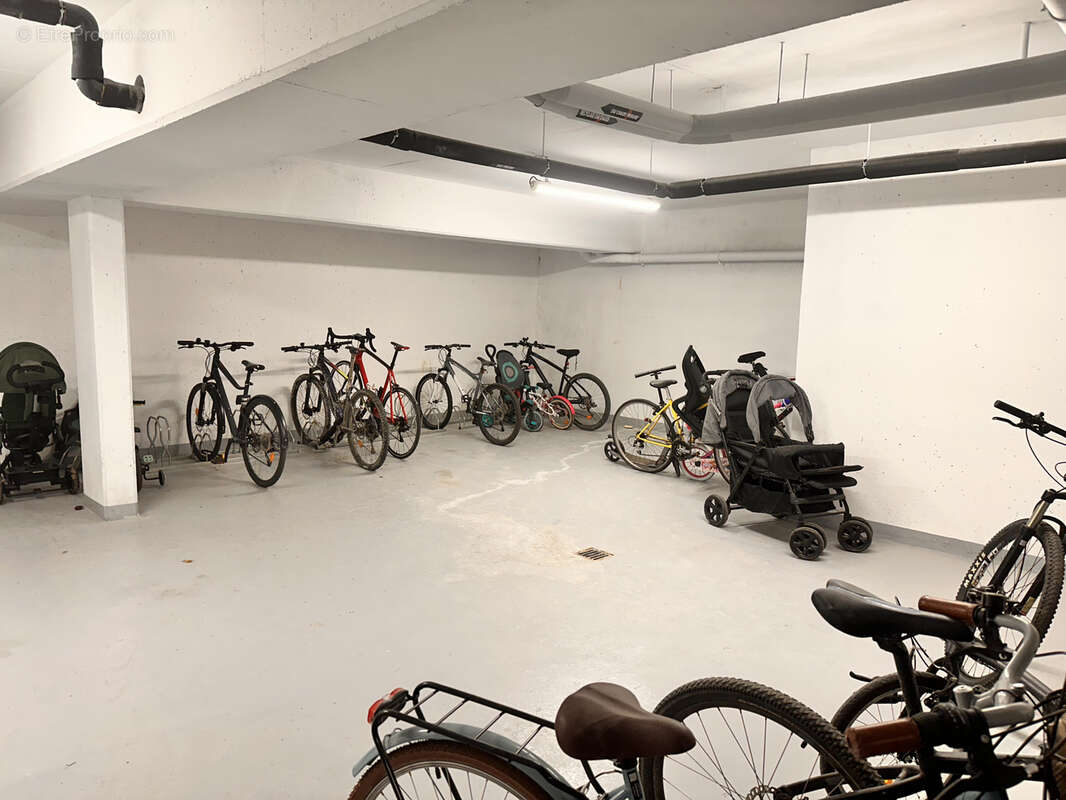 Appartement à BROU-SUR-CHANTEREINE