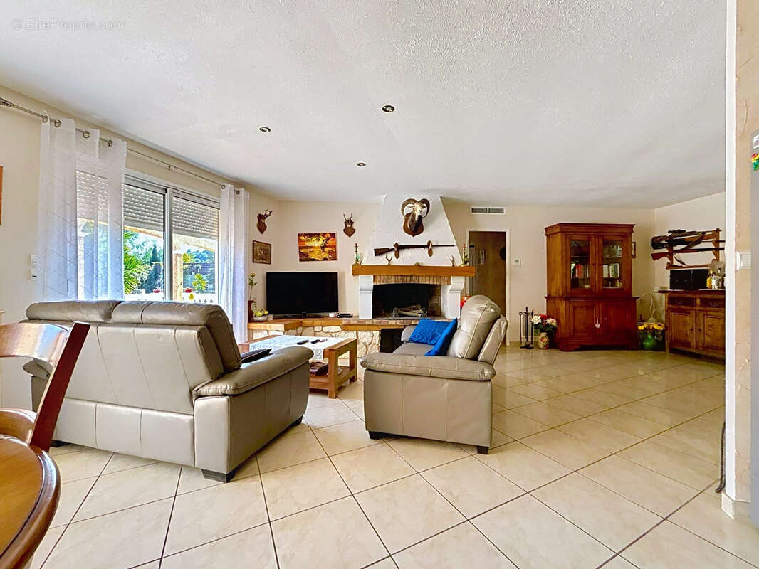 Maison à ROQUEFORT-DES-CORBIERES