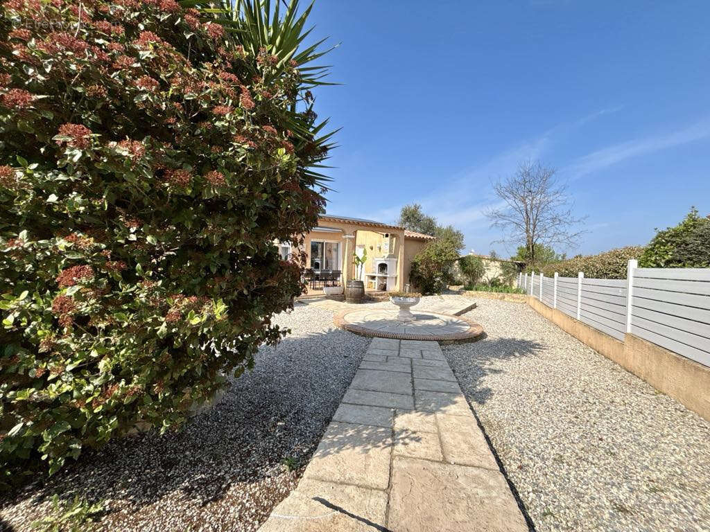 Maison à ROQUEFORT-DES-CORBIERES