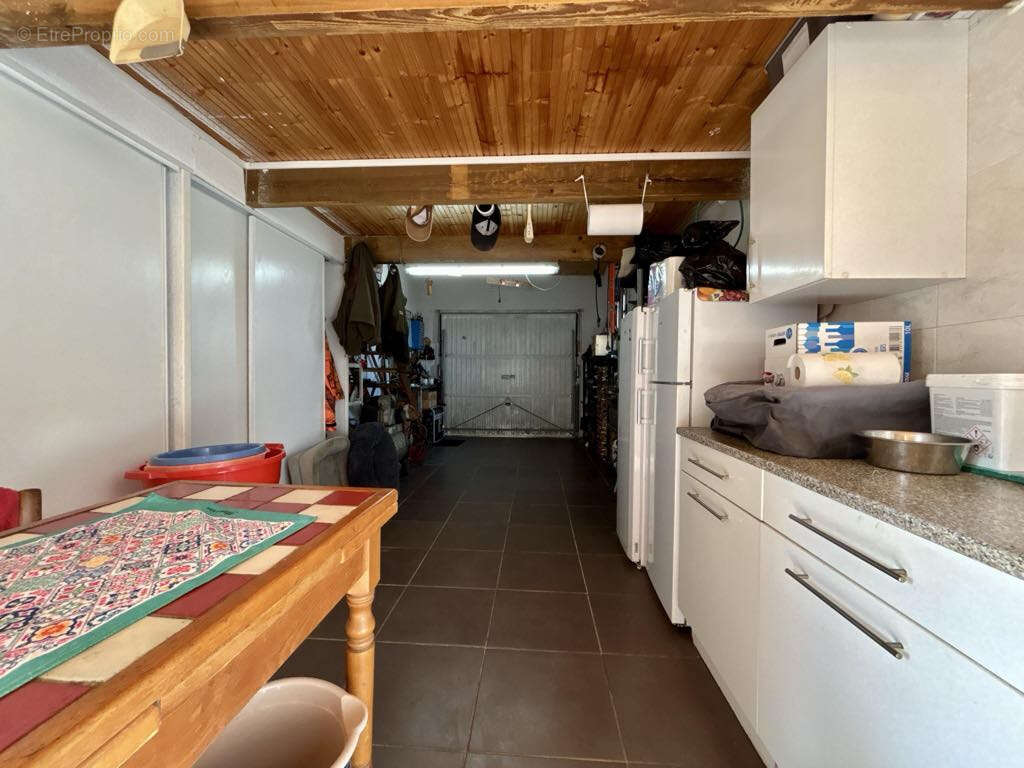 Maison à ROQUEFORT-DES-CORBIERES