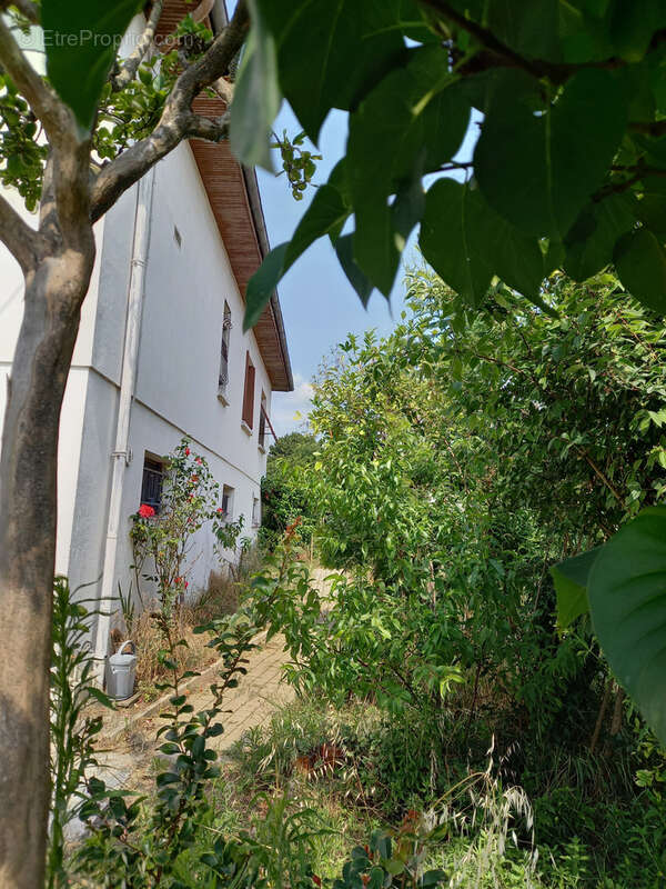 Maison à SAINT-ANDRE-DE-CUBZAC